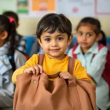 Criança fora da escola pode travar o Bolsa Família? Veja a frequência mínima exigida