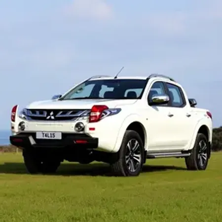 Nova Mitsubishi L200 Triton 2025: Fotos, Ficha Técnica e Preço